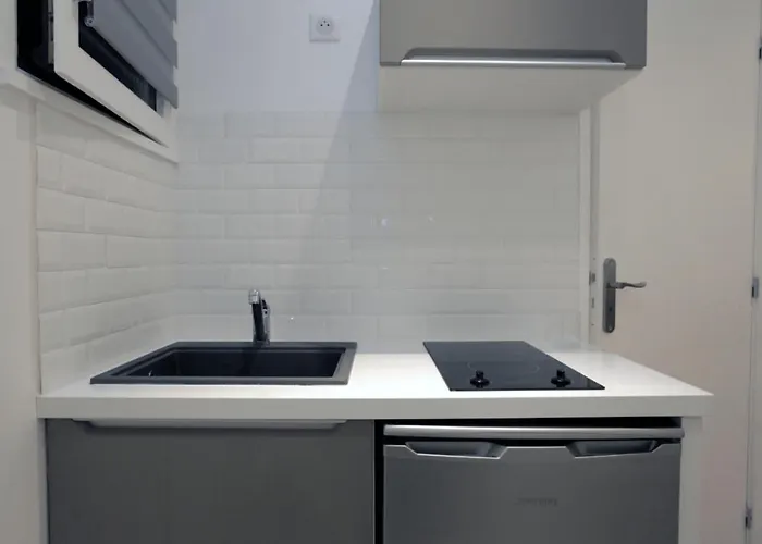 Appartement C005-studette Au Centre Cannes
